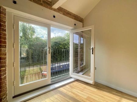 Bulbourne Yard, Tring, Bulbourne - Photo 2