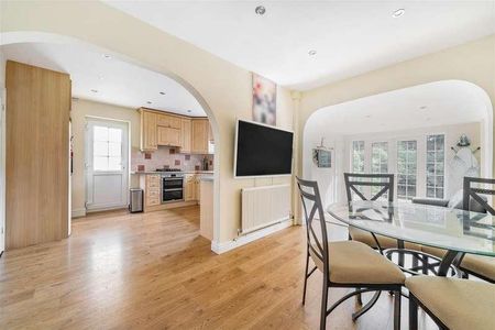 Blenheim Road, Caversham, Reading, RG4 - Photo 3