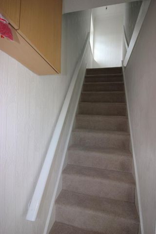 2 bedroom semi-detached house to rent - Photo 3