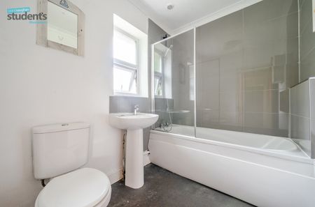 5 bedroom terraced house to rent - Photo 4