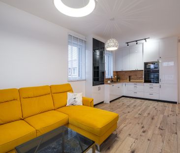 Przestronne mieszkanie dwupokojowe z balkonem - Фото 1