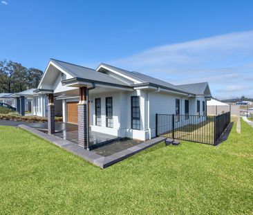 Stylish and Spacious Family Home​ - Photo 3