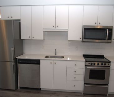 For Lease - 110 Fergus Avenue Unit# 202, Kitchener, Ontario - Photo 5