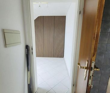 Perfekt f. Singles oder Paare: Wohnzimmer, Küche, Duschbad + Schlaf... - Photo 1