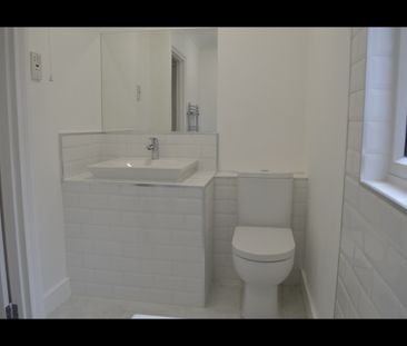 1 Bed Flat, Kettlebaston Road, E10 - Photo 1