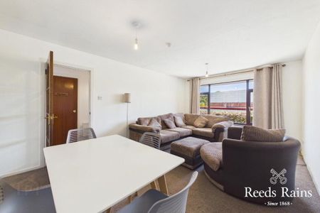 34 Drumkeen Court, Belfast, BT8 7TU - Photo 2