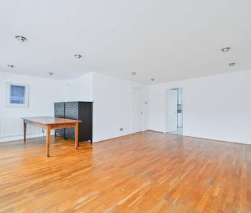 2 bedroom maisonette to rent - Photo 1