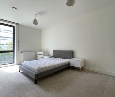 1 Bed Flat, Sailors House, E14 - Photo 3
