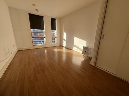 1 bedroom flat to rent - Photo 3