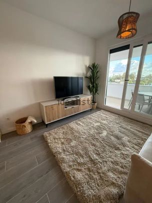 Alquiler de piso en Calle Segismundo Moret s/n - Photo 1