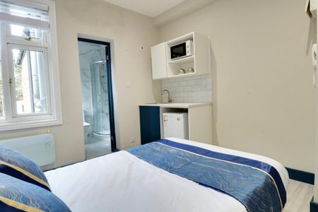 Studio to rent - Photo 2