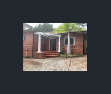 Well Positioned Family Home - Photo 6