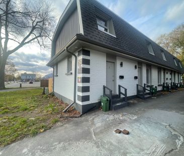 For Lease - 292 Simcoe Street Unit# 1, London East, Ontario - Photo 6