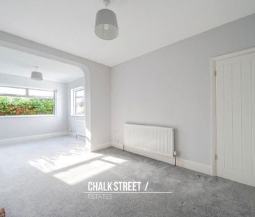 Belmont Avenue, Upminster, RM14 - Photo 1