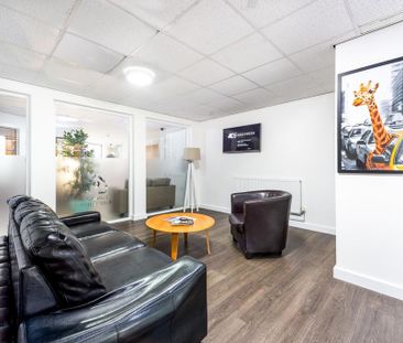 Studio to rent - Photo 4