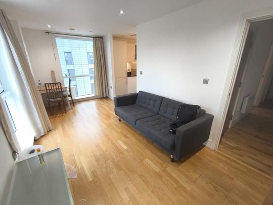 1 bedroom flat to rent - Photo 1