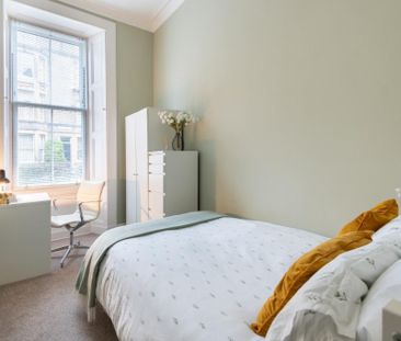 2 bedroom ground floor flat to rent - Photo 4