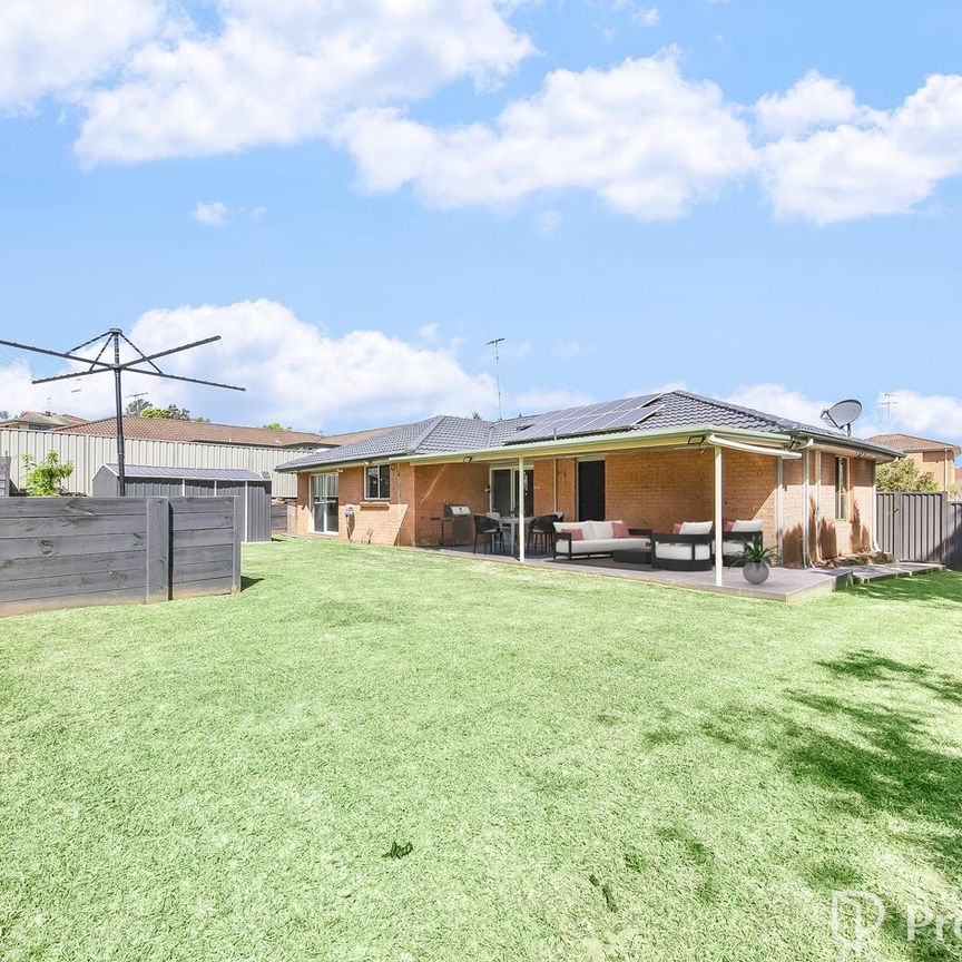 Modern & Stylish - Great Location - Photo 1