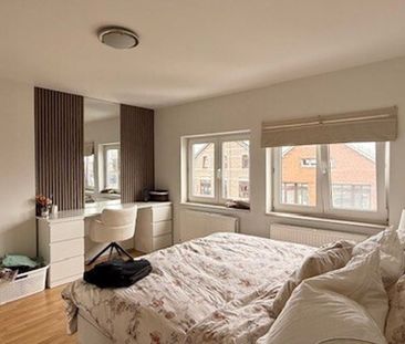 Woning te huur in Neeroeteren voor € 950 met 3 slaapkamers - Foto 4