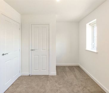 2 bedroom terraced to rent Vernal Close, Harpole, Northampton, NN7 - Photo 4