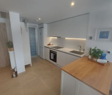 3 Bedroom Townhouse For Rent in Estepona, Málaga - Photo 5