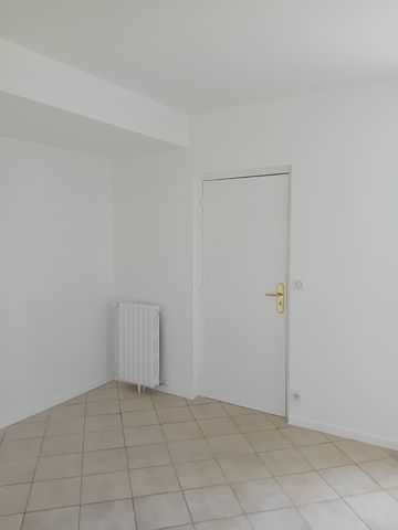Location Appartement 2 pièces 34m² ATHIS MONS 91200 - Photo 4