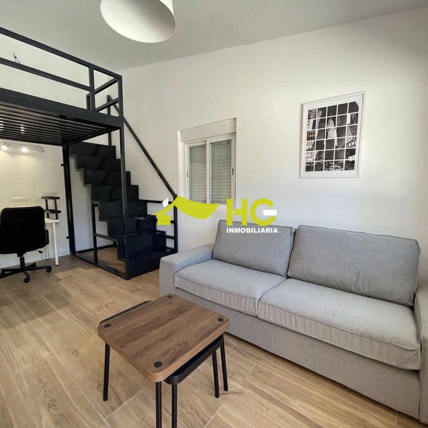 Alquiler Estudio en Urbanización - El Bosque, Villaviciosa De Odón - Photo 1