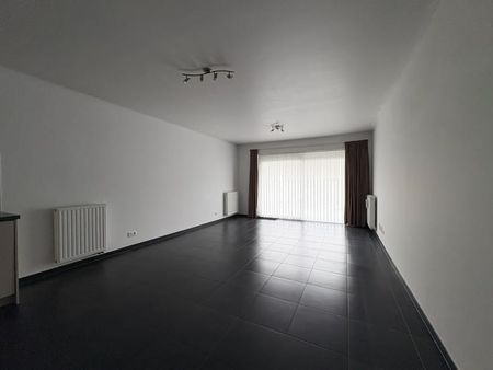 Appartement te huur - Foto 2