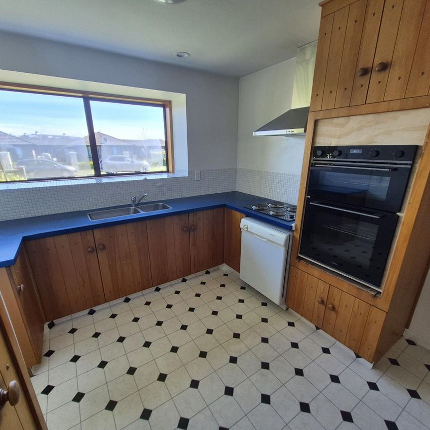 111 Hawthornden Road, Avonhead - Photo 1