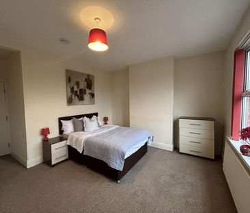 1 bedroom in a house share to rent - Photo 4