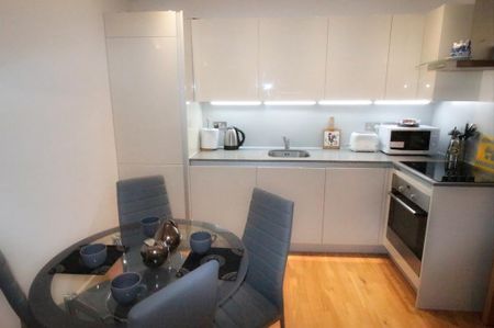 1 bedroom flat to rent - Photo 5