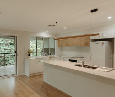 Modern Comfort in a New Home - Photo 5