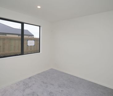 Snap up your own oasis in Pegasus! - Photo 2