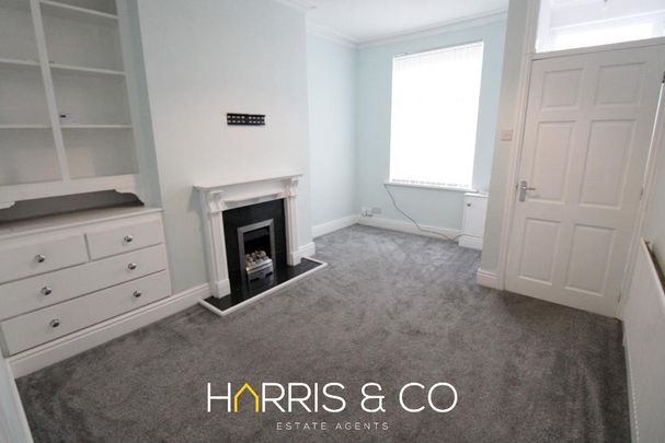 2 bedroom terraced house to rent - Photo 1
