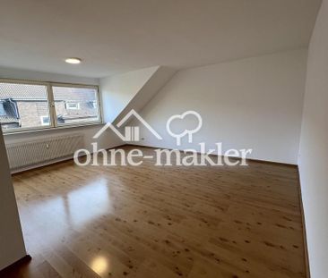 Moderne, frisch renovierte 3,5-Zimmer-Dachgeschosswohnung inklusive... - Photo 4