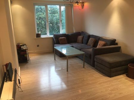 Lockett Gardens, Salford, M3 - Photo 2