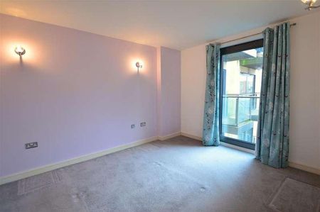 High Street, Slough, SL1 - Photo 5