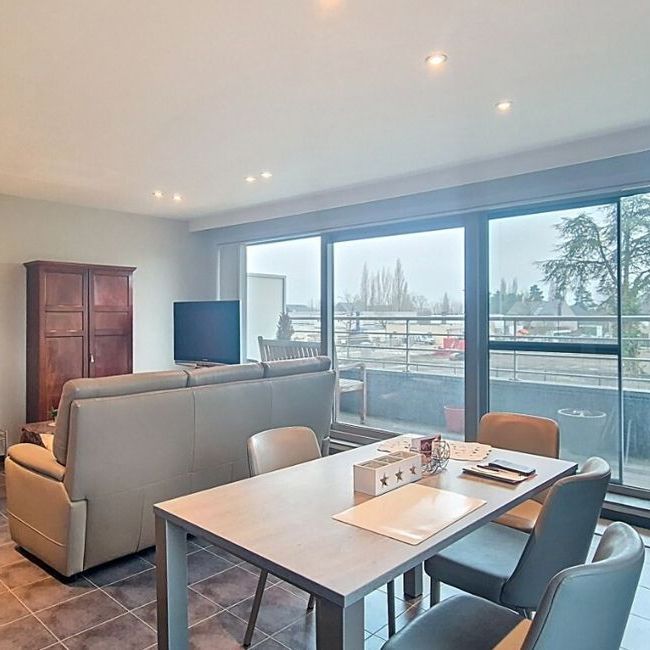 Appartement te huur in Knesselare voor € 850 met 2 slaapkamers - Photo 1