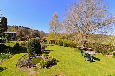 Gate Street, Bramley, Guildford, Surrey, GU5 - Photo 3