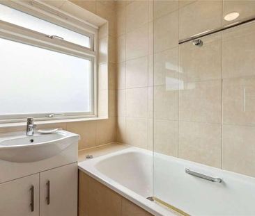 Nightingale Lane, London, SW12 - Photo 5