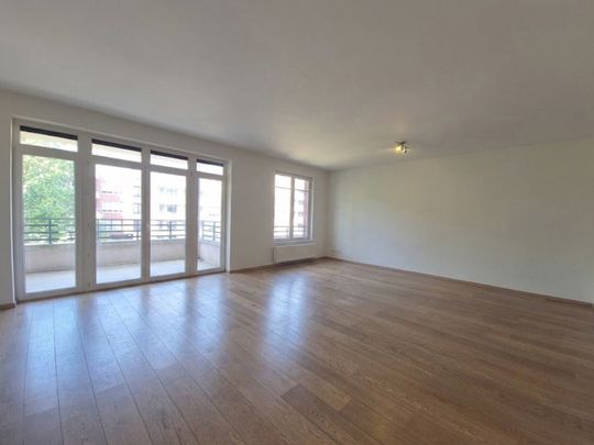 Ixelles 1050, rue Joseph Stallaert 9 - Foto 1
