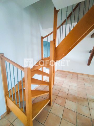 Apartment - Photo 2