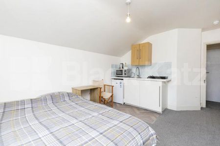 A well-presented studio flat available now on Sellons Avenue in Harlesden - Photo 2