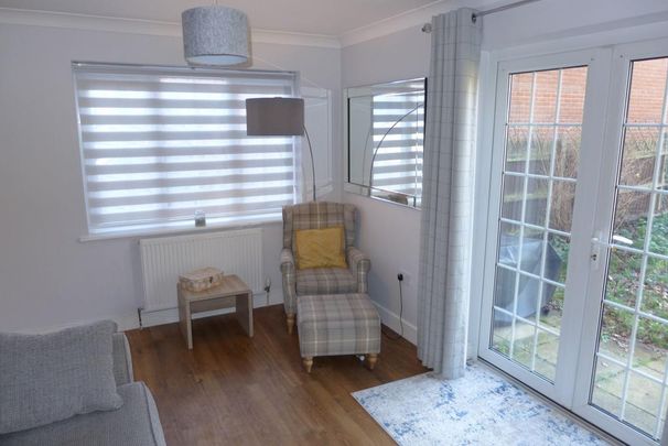 4 bedroom detached house to rent - Photo 1