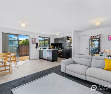 2/35 millview dr, oakdowns tas 7019 - Photo 1