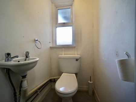 1 Edge Hill - Photo 4