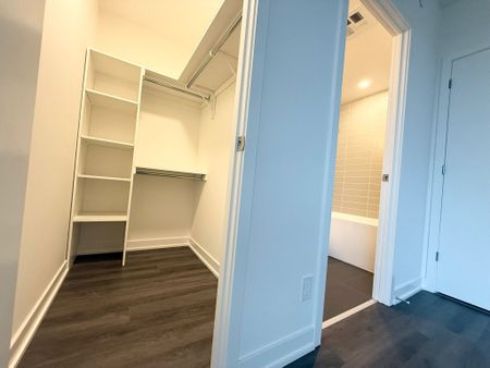 For Lease - 3071 Trafalgar Road Unit# 704, Oakville, Ontario - Photo 3