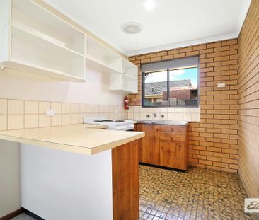 TWO BEDROOM UNIT IN A QUIET LOCATION - Photo 2
