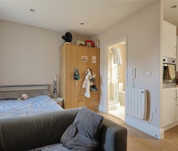 1 bedroom Studio flat to rent in Osborne Road, Jesmond, Newcastle U... - Photo 3