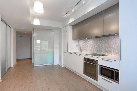 For Lease - 85 Wood Street Unit# 717, Toronto, Ontario - Photo 3